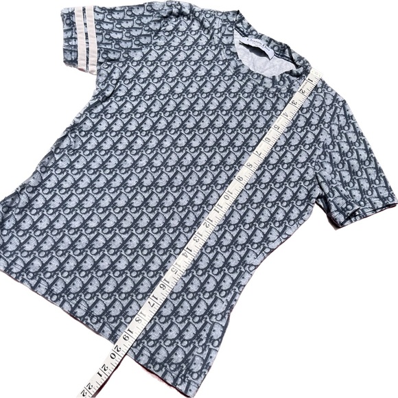 DIOR β’ AUTHENTIC Y2K VINTAGE MONOGRAM BABY TEE - Picture 9 of 9
